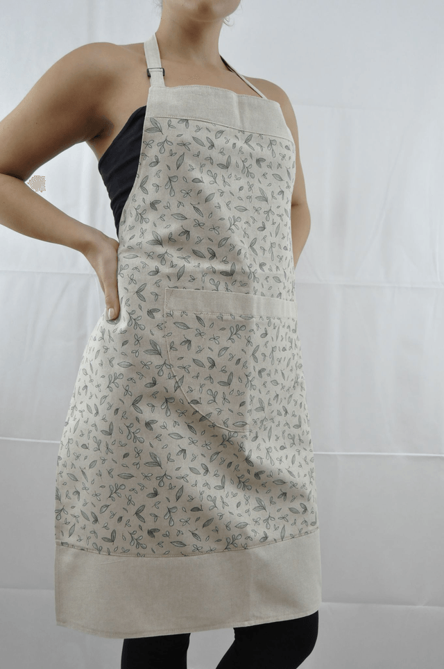 Small Green Leafs Apron