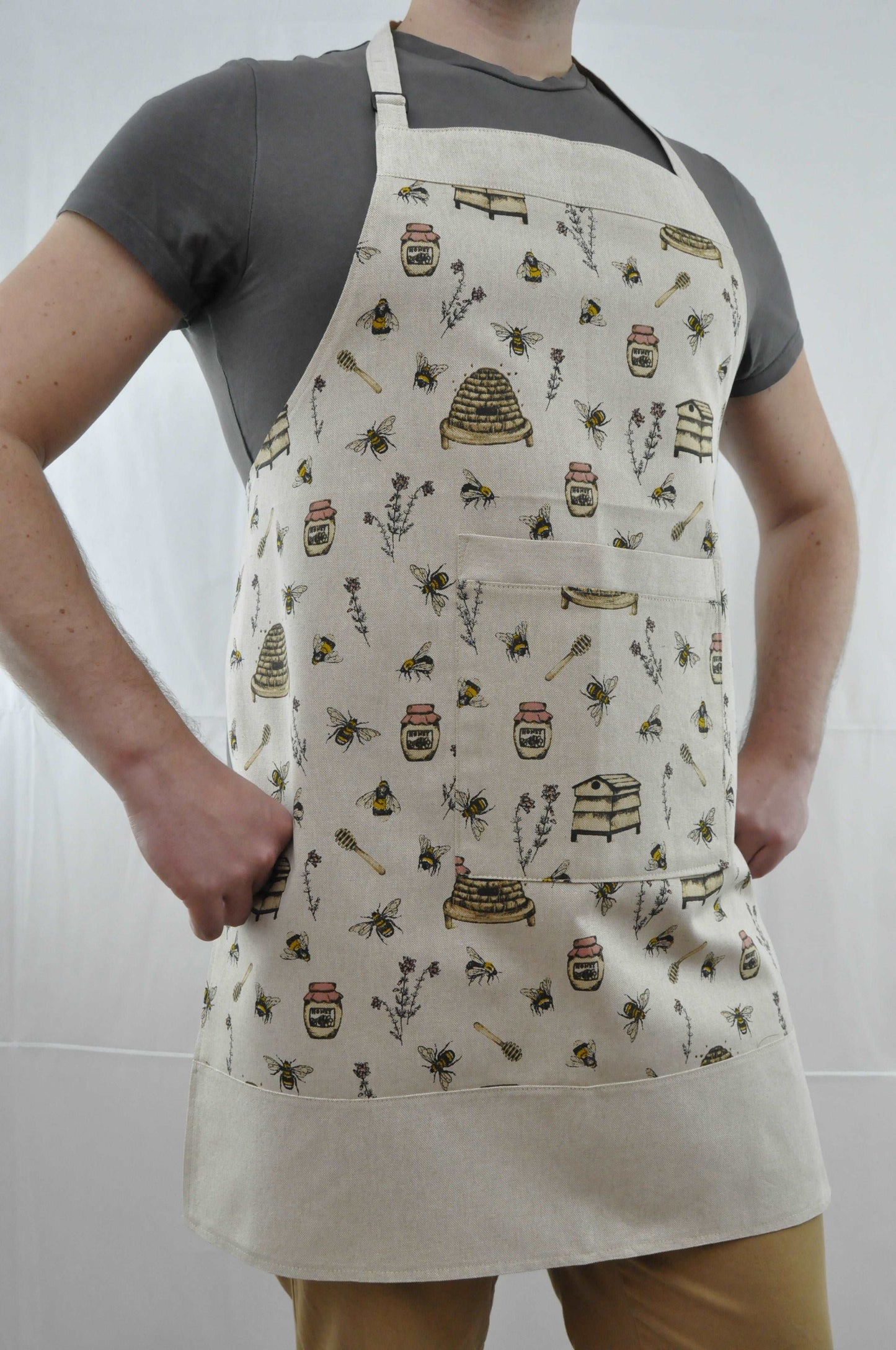 honey  čebelnjak  čebelar  čebela  beekeeping  beehive  women  Textile  Protection  Print  predpasnik  playful  Modern  men  kuhinjski pripomočki  Kitchen  housewife  gospodinja  Gift  fun  Dinner  darilo  Cotton  Cooking  colorful  clothes  Celebration  bombaž  bday